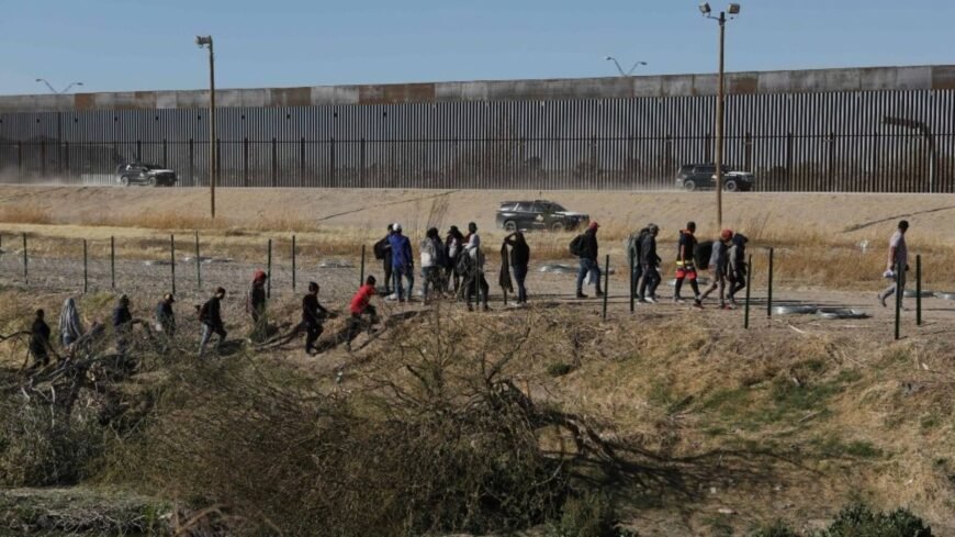 EU reabre los cruces ferroviarios con México El Pípila