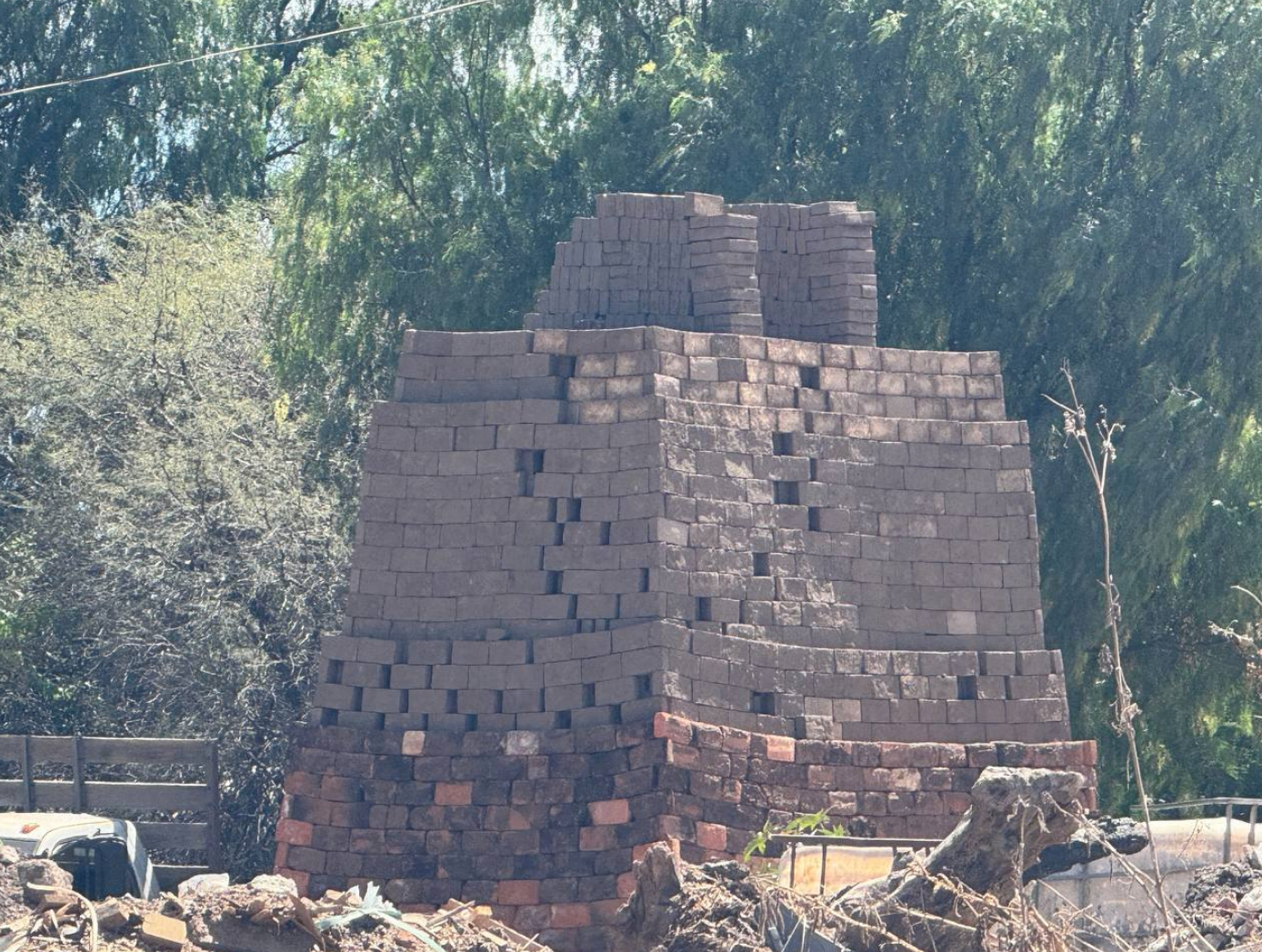 cuenca ladrillera en león con modernización de hornos tradicionales y ecotecnologías