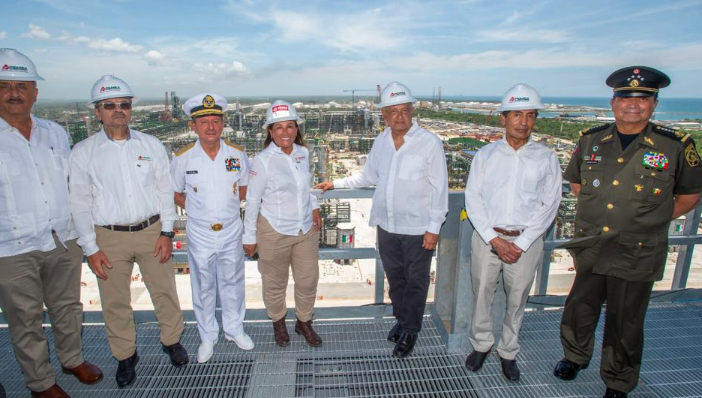 Dos Bocas opera a marchas forzadas: especialistas acusan falta de planeación e ingeniería