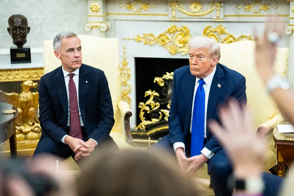 Trump amenaza con fuertes aranceles a Europa si avanza alianza especial entre Canadá y la Unión Europea